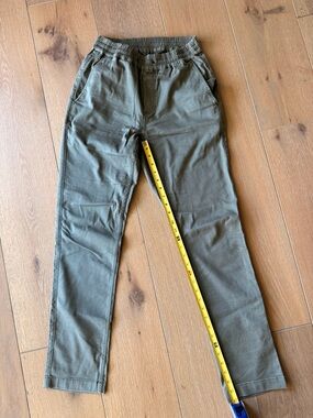 Faherty Olive Green Essential Drawstring Pants